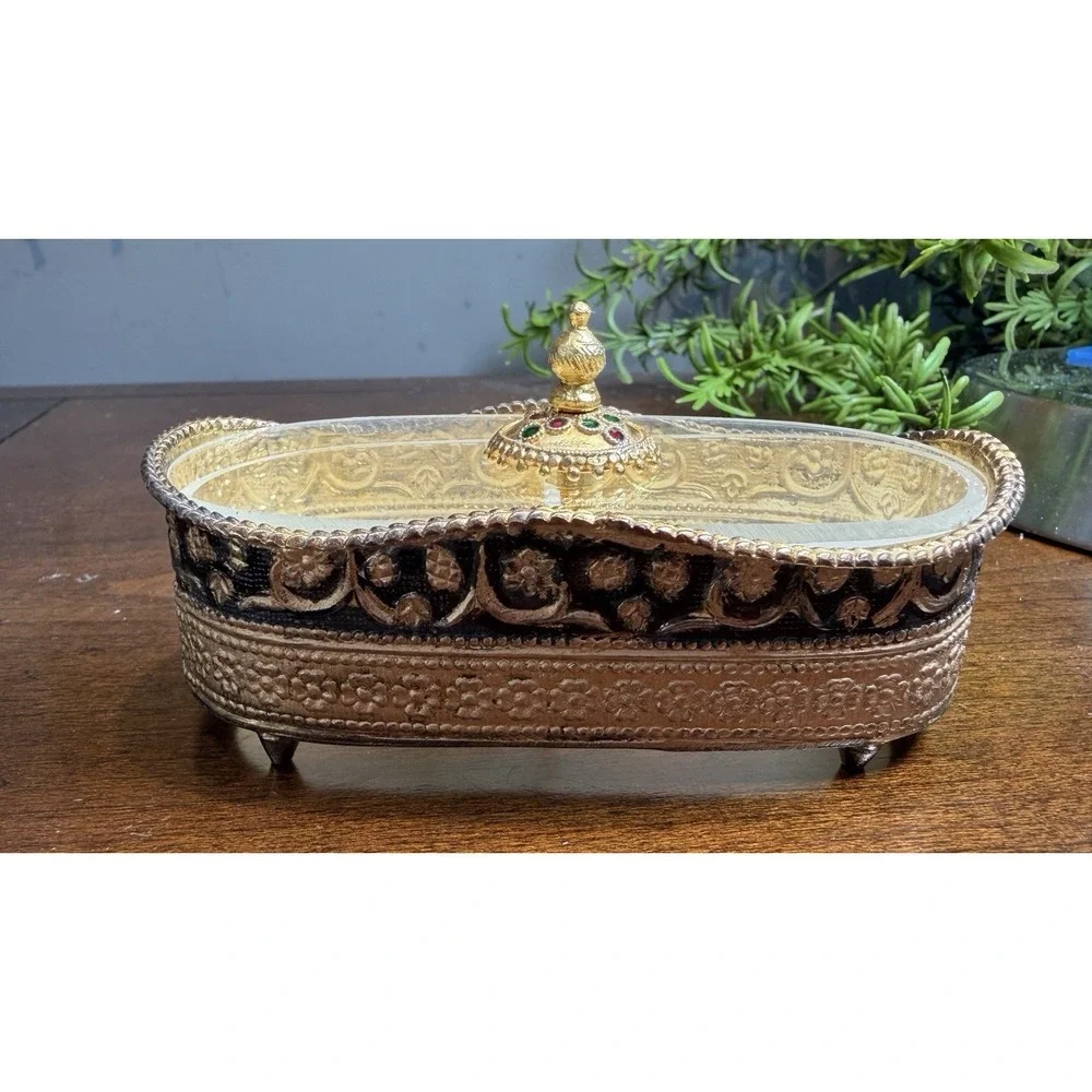 VTG Jewelry Casket Hollywood Regency Ormolu Oval Matson Brass Tooth Fairy Trinke
